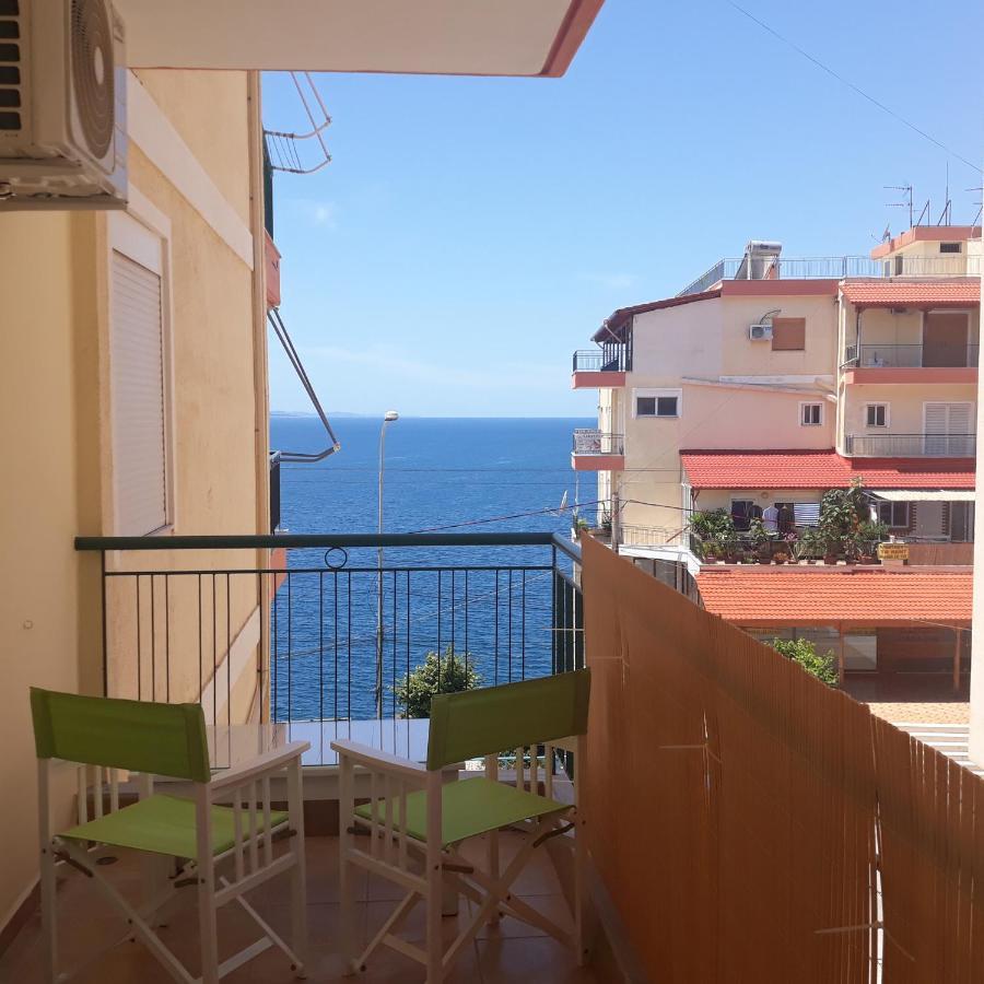 Hotel Sea Breeze Sarandë Buitenkant foto